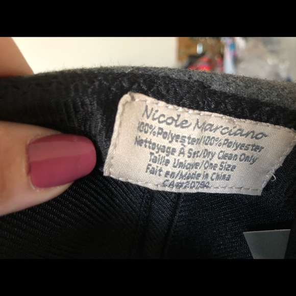 BNWT Nicole Marciano hat - Picture 3 of 4